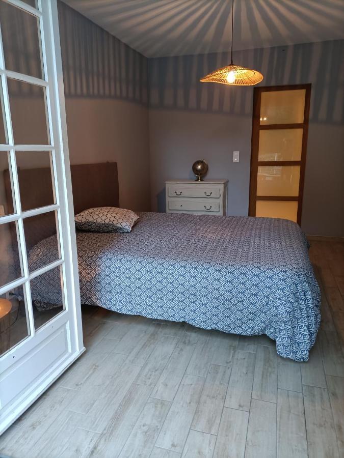 Villa 8 Personnes O Mes Anges 波讷地区圣朱利安 外观 照片