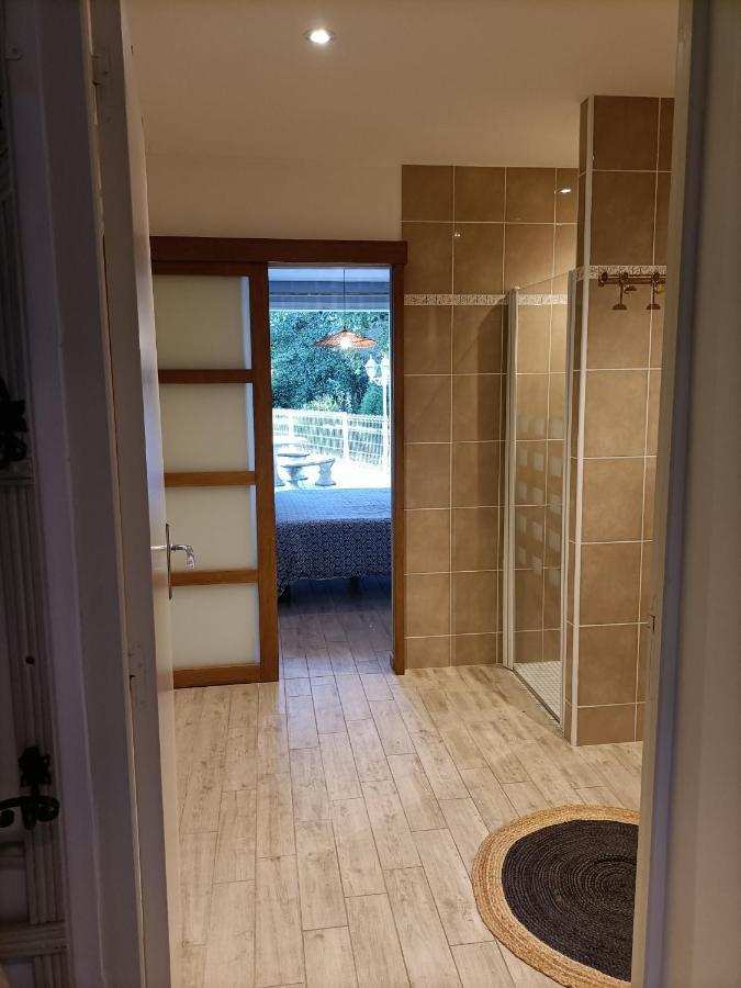 Villa 8 Personnes O Mes Anges 波讷地区圣朱利安 外观 照片