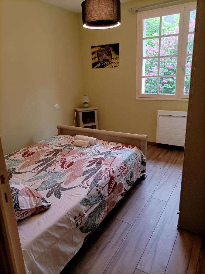 Villa 8 Personnes O Mes Anges 波讷地区圣朱利安 外观 照片