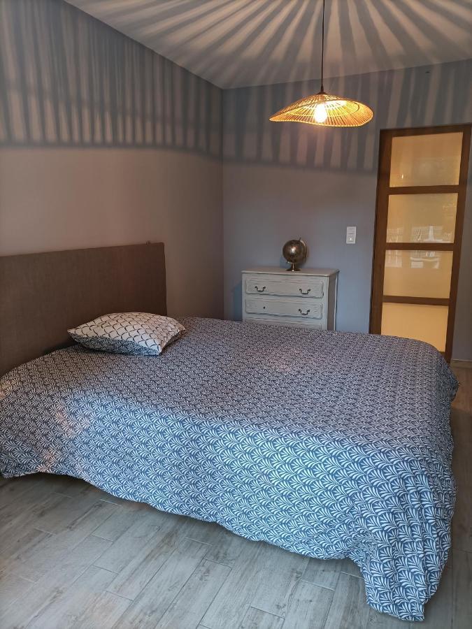 Villa 8 Personnes O Mes Anges 波讷地区圣朱利安 外观 照片